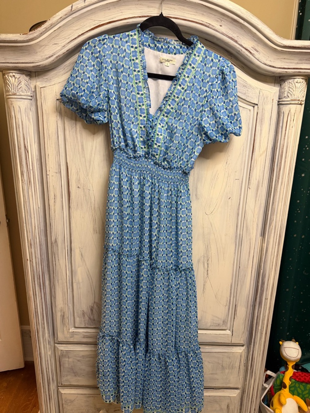 Max Studio London Floral Midi Dress Small Blue Green Boho Tiered Smocked Waist